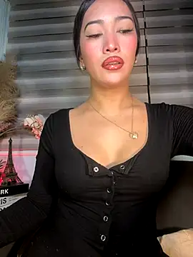 Jasmine Elcock online show from September 12, 7:14 pm