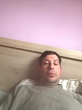 Taxidriver1988 online show from December 21, 10:00 am