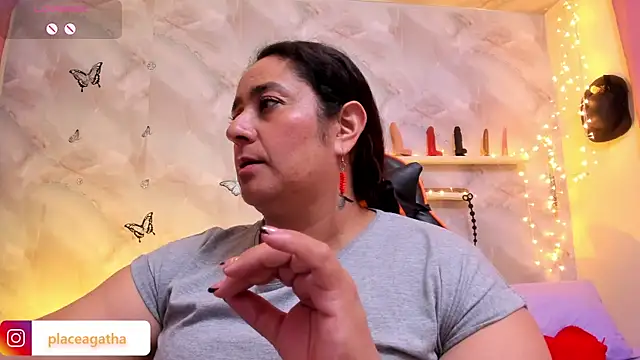 agathaxxx-69 online show from November 20, 6:40 pm