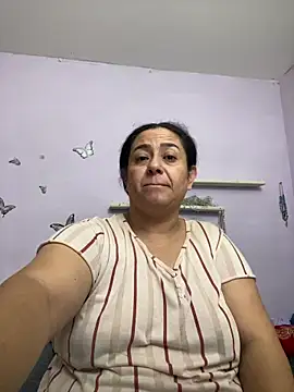 Snapshot of agathaxxx-69 chatting on March 27, 11:10 am agathaxxx-69 online show from March 27, 11:10 am