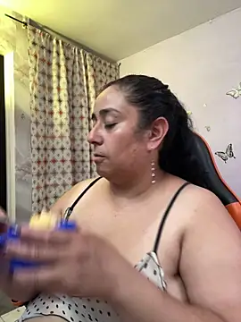 Snapshot of agathaxxx-69 chatting on April 11, 8:13 pm agathaxxx-69 online show from April 11, 8:13 pm