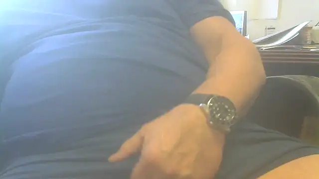 Snapshot of chadhammer chatting on February 4, 10:15 pm chadhammer online show from February 4, 10:15 pm