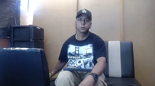 Black hot266 online show from December 13, 1:33 pm