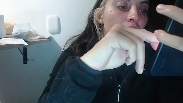 mariecam420 online show from January 28, 1:29 am