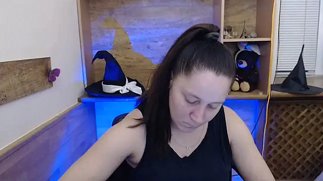 JosieJun  online show from October 24, 5:53 pm