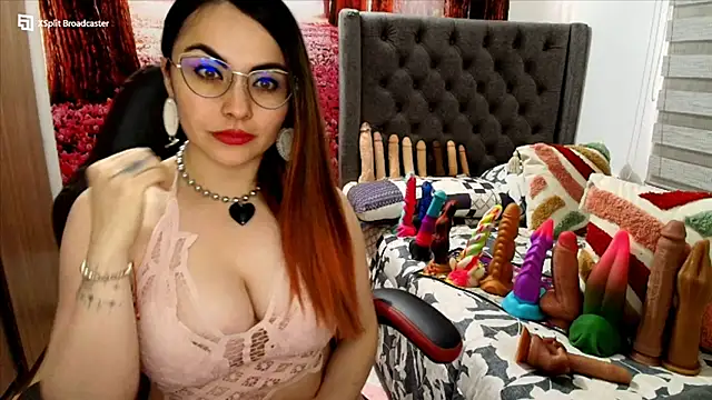 sofia23dirty online show from March 11, 7:03 pm