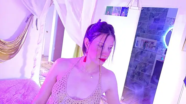 magali 19 online show from October 25, 9:42 pm