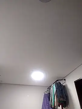 eu poseison online show from March 10, 11:38 pm