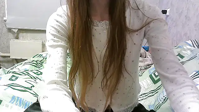 KittyBounty online show from December 14, 10:25 pm