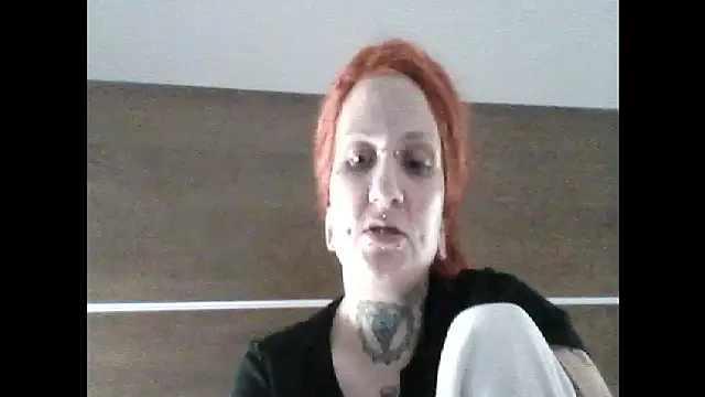 Snapshot of dejadeloree chatting on February 16, 2:51 am dejadeloree online show from February 16, 2:51 am
