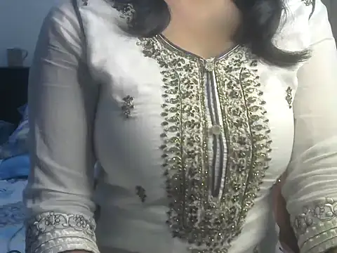 SiaraSiyA online show from February 21, 7:10 pm