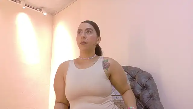 niky smit online show from November 7, 10:37 am