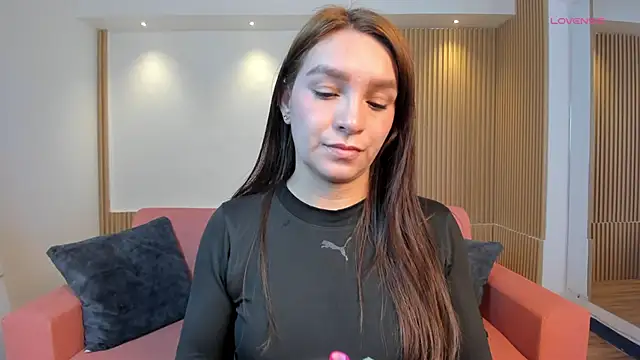 Snapshot of miataylorr1 chatting on December 17, 12:00 pm miataylorr1 online show from December 17, 12:00 pm