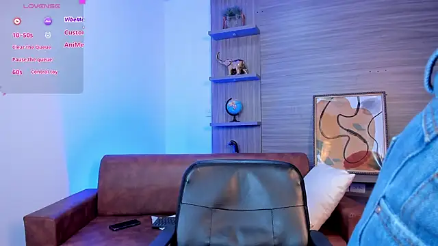 Snapshot of miataylorr1 chatting on February 28, 6:31 pm miataylorr1 online show from February 28, 6:31 pm