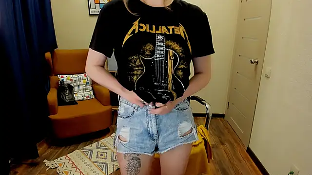  fiona Love online show from June 4, 8:37 pm