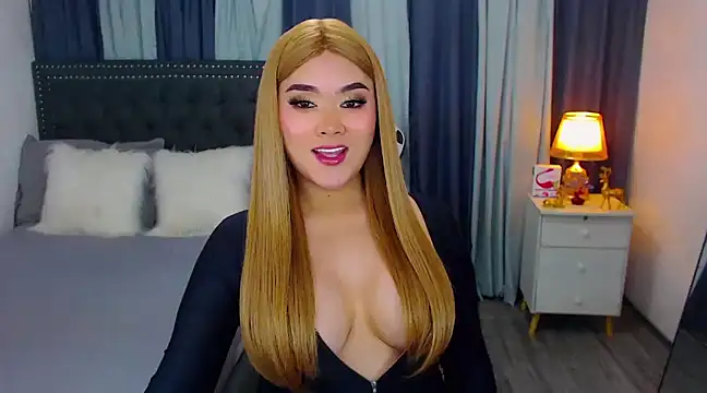 Snapshot of cyberanita chatting on March 6, 5:43 pm cyberanita online show from March 6, 5:43 pm
