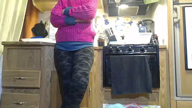 Snapshot of sexyinpantyhose chatting on January 12, 9:08 am sexyinpantyhose online show from January 12, 9:08 am