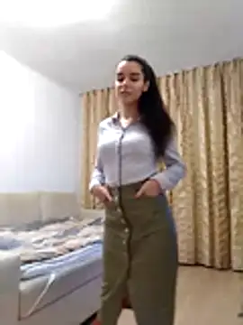 baby sweet girl  online show from November 15, 10:15 pm