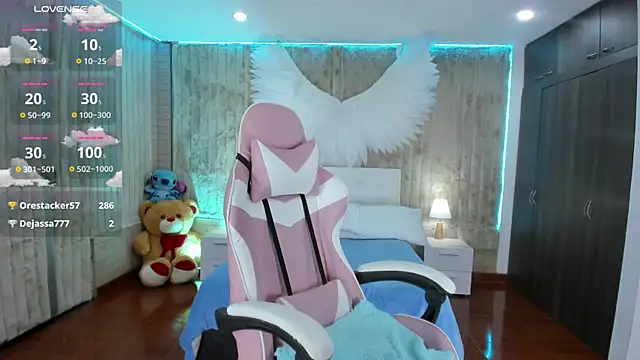 floryn susana online show from January 13, 11:17 pm