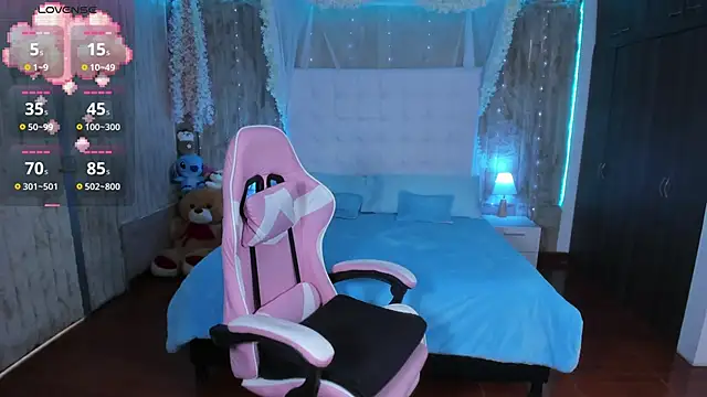 floryn susana online show from April 5, 8:17 pm