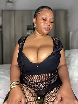 Hyra Ari online show from February 14, 8:16 pm