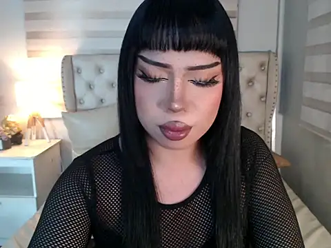 RebecaNextToYou online show from June 4, 5:19 pm