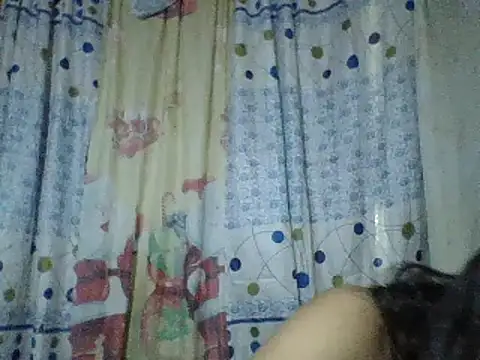 Snapshot of Yummy_fiona chatting on February 16, 1:58 am Yummy fiona online show from February 16, 1:58 am