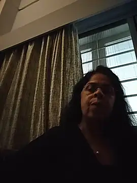 Susannemilf online show from April 4, 1:37 am