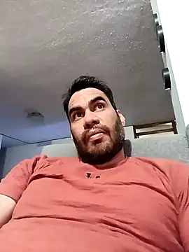 javiermarval83 online show from February 12, 12:05 am