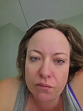 julimonroe online show from June 20, 12:19 pm