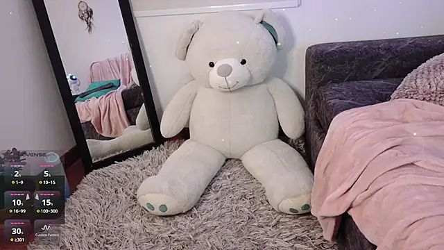 Snapshot of Lia_Tinez chatting on September 20, 11:17 pm Lia Tinez online show from September 20, 11:17 pm