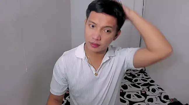 xSebastian19 online show from December 16, 4:27 pm