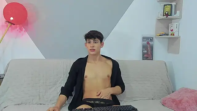 logan thomas online show from March 18, 11:08 am