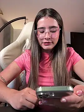 Snapshot of Stormiie777 chatting on February 27, 2:00 am Stormiie777 online show from February 27, 2:00 am