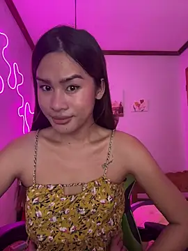 Snapshot of princessjadexx chatting on May 11, 6:52 am princessjadexx online show from May 11, 6:52 am