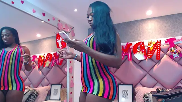 DanielaDuff online show from October 11, 7:56 pm