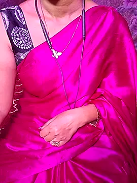 Snapshot of XBHUUME chatting on November 20, 5:12 pm XBHUUME online show from November 20, 5:12 pm