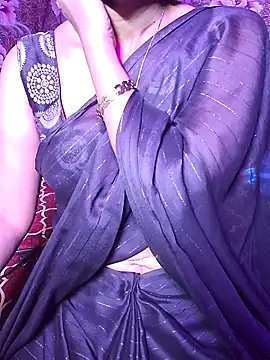 Snapshot of XBHUUME chatting on February 11, 4:23 pm XBHUUME online show from February 11, 4:23 pm