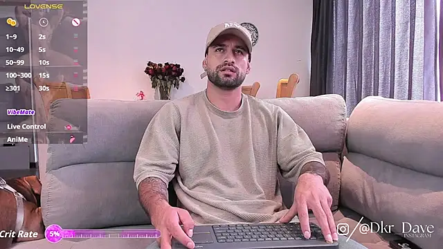 Snapshot of Davevilboy chatting on October 10, 2:16 pm Davevilboy online show from October 10, 2:16 pm