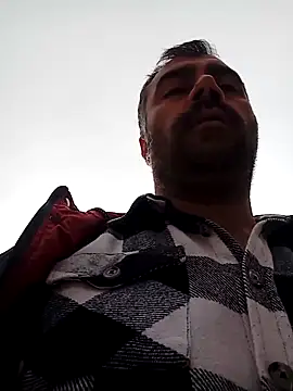 Snapshot of kevgir08 chatting on March 12, 2:23 pm kevgir08 online show from March 12, 2:23 pm