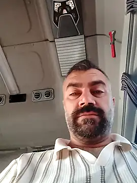 Snapshot of kevgir08 chatting on June 18, 4:24 am kevgir08 online show from June 18, 4:24 am