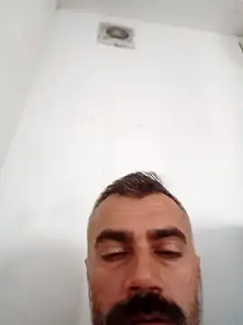 Snapshot of kevgir08 chatting on June 20, 9:45 am kevgir08 online show from June 20, 9:45 am