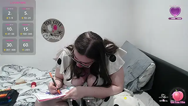 Snapshot of Rebecca_Summer chatting on September 23, 12:24 am Rebecca Summer online show from September 23, 12:24 am