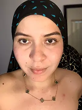 MatchedEyebrow online show from March 27, 9:25 pm