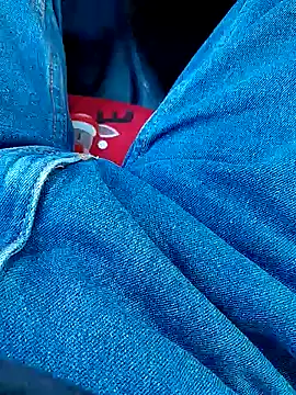 feet toes online show from January 27, 1:52 pm