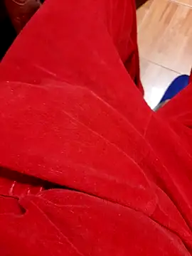 feet toes online show from October 17, 4:26 am