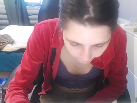 Snapshot of Laco-cO chatting on February 12, 1:39 pm Laco-cO online show from February 12, 1:39 pm