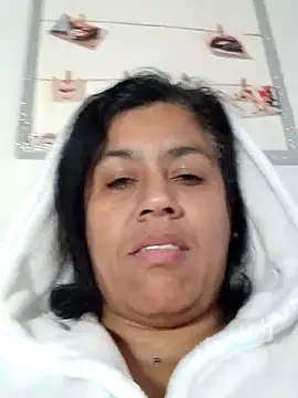 Snapshot of Molly_newman6 chatting on March 1, 8:53 pm Molly newman6 online show from March 1, 8:53 pm