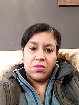 Snapshot of Molly_newman6 chatting on March 5, 11:28 am Molly newman6 online show from March 5, 11:28 am