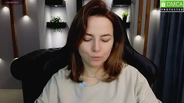 Mira Mermayd online show from February 9, 1:11 am